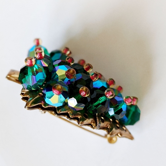 Vintage Aurora Borealis Christmas Tree Brooch Pin - Picture 4 of 5